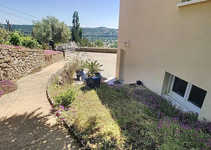 Condrieu, Le Chatillon Au Coeur Du Vignoble Belle Vue Sur Vallee Du Rhone